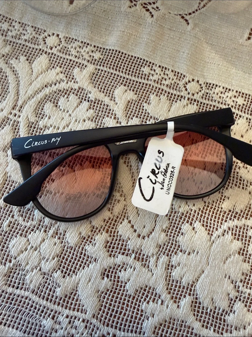 Circus NY Sam Edelman Oversized Black Cat Eye Sunglasses Rose Gradient Lenses